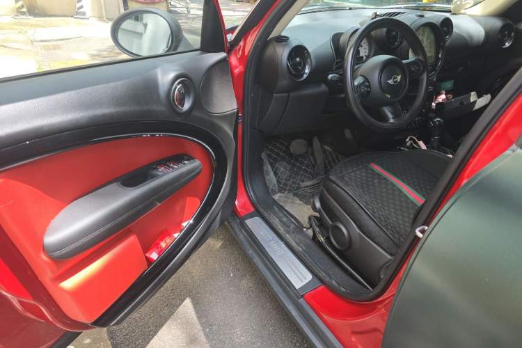 Used MINI Countryman 2013 1.6T COOPER ALL4 Fun Driver Seat