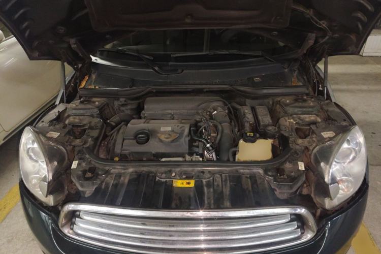 Used MINI Countryman 2013 1.6T COOPER ALL4 Excitement Engine Bay