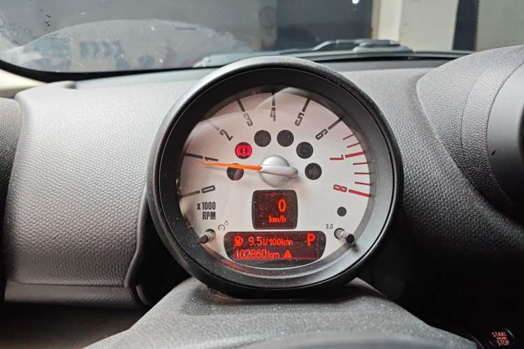 Used MINI Countryman 2013 1.6T COOPER ALL4 Fun Instrument Cluster
