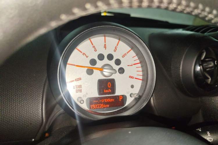 Used MINI Countryman 2013 1.6T COOPER ALL4 Excitement Instrument Cluster