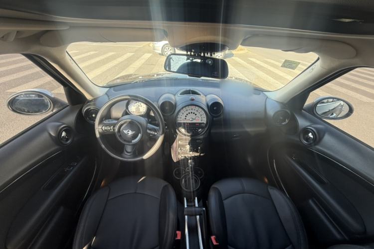 Used MINI Countryman 2013 1.6T COOPER ALL4 Fun Interior 5