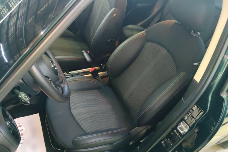 Used MINI Countryman 2013 1.6T COOPER ALL4 Fun Left Front Seat