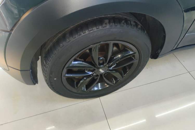 Used MINI Countryman 2013 1.6T COOPER ALL4 Fun Left Front Wheel Hub