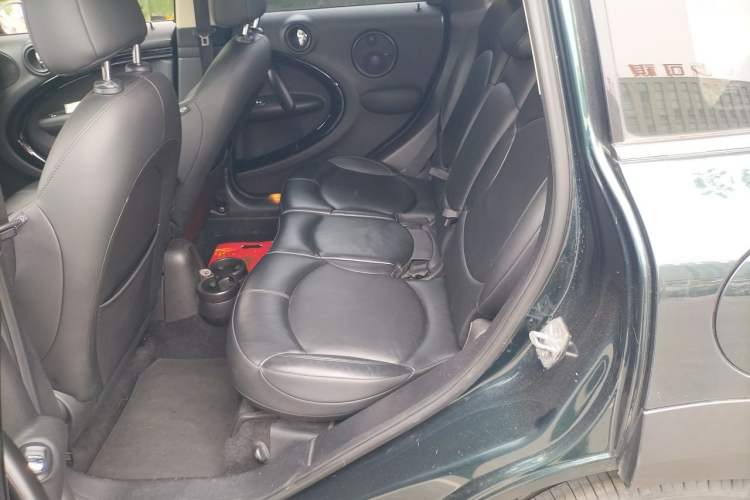 Used MINI Countryman 2013 1.6T COOPER S ALL4 Ski Edition Left Rear Seat