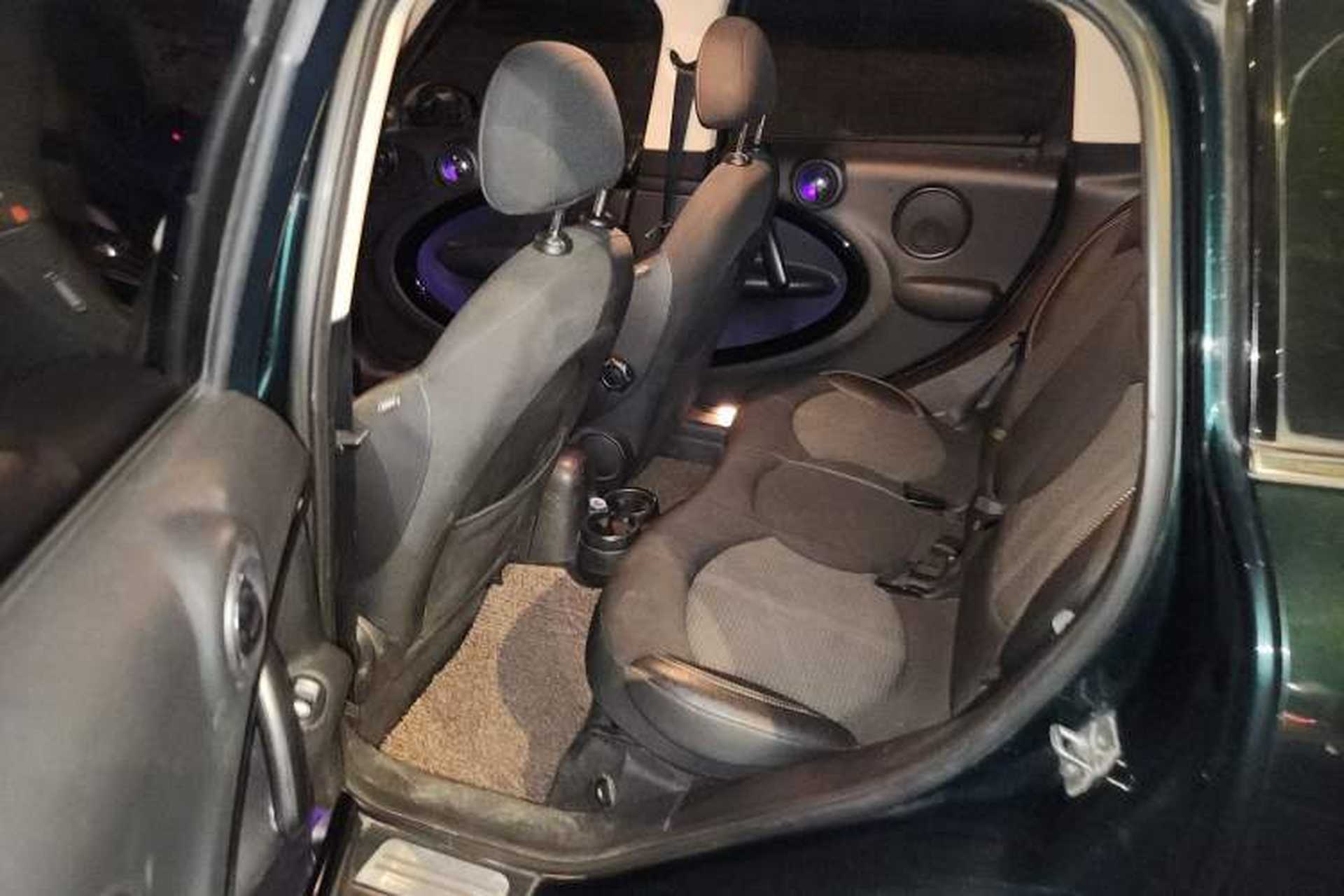 Used MINI Countryman 2013 1.6T COOPER ALL4 Fun Left Rear Seat