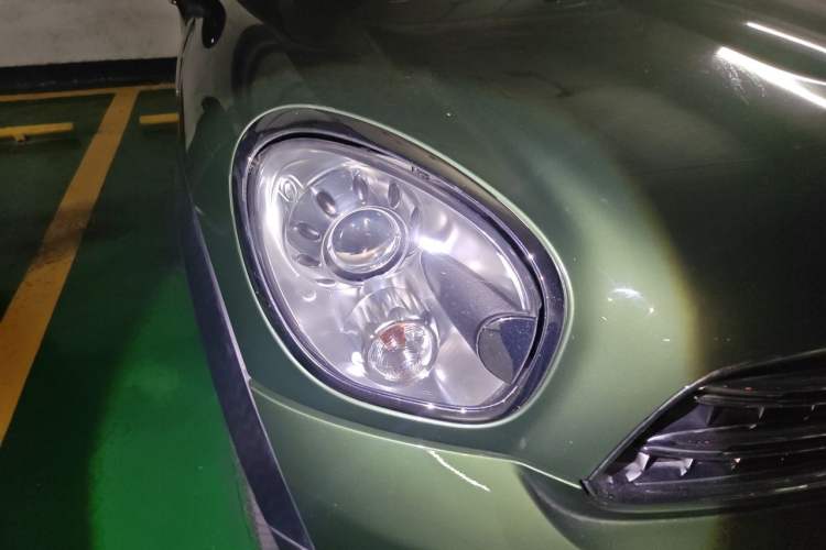 Used MINI Countryman 2013 1.6T COOPER ALL4 Excitement Right Front Headlight