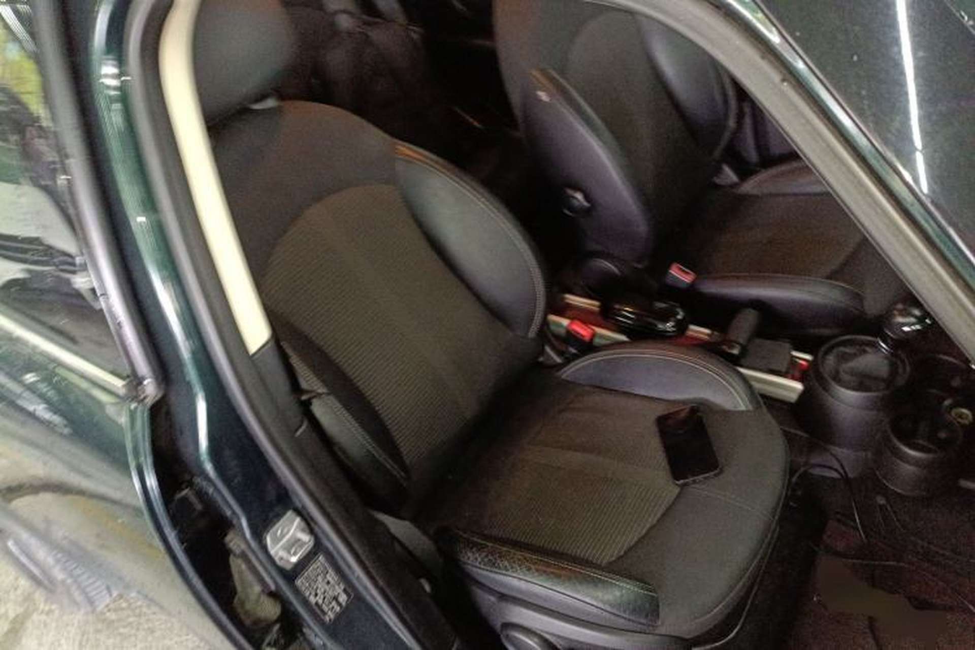 Used MINI Countryman 2013 1.6T COOPER ALL4 Fun Right Front Seat