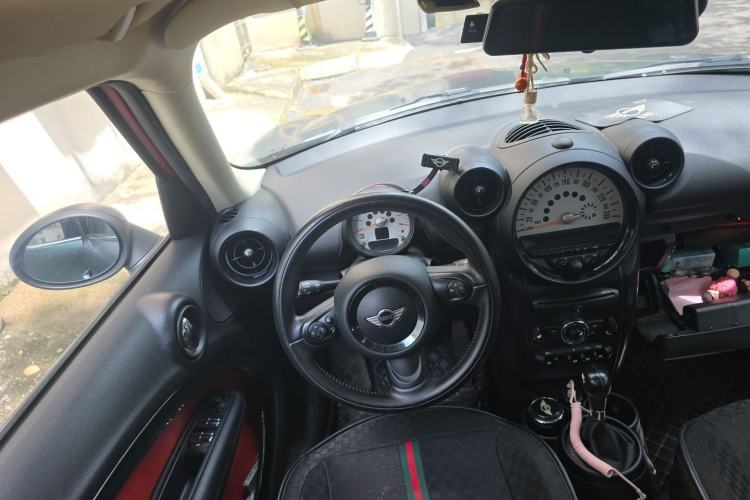 Used MINI Countryman 2013 1.6T COOPER ALL4 Fun Steering Wheel