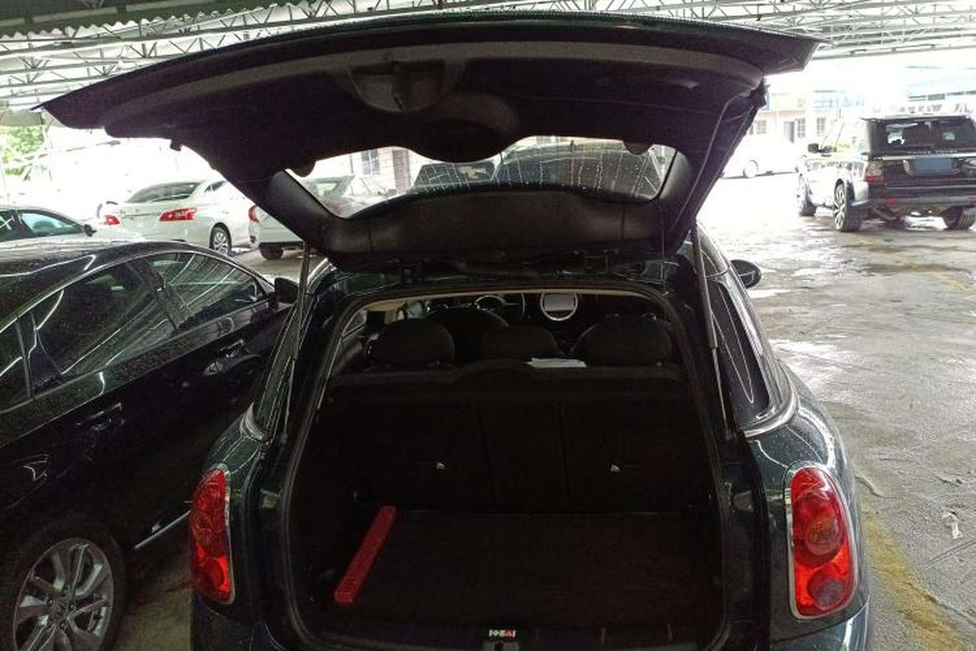 Used MINI Countryman 2013 1.6T COOPER ALL4 Fun Trunk
