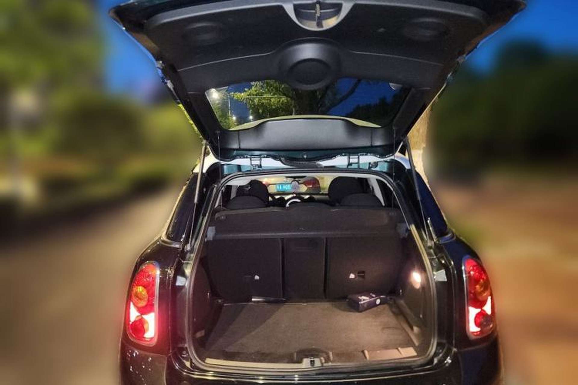 Used MINI Countryman 2013 1.6T COOPER ALL4 Fun Trunk
