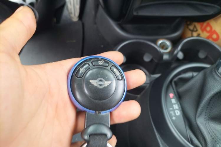 Used MINI Countryman 2013 1.6T COOPER S ALL4 Ski Edition Vehicle Key