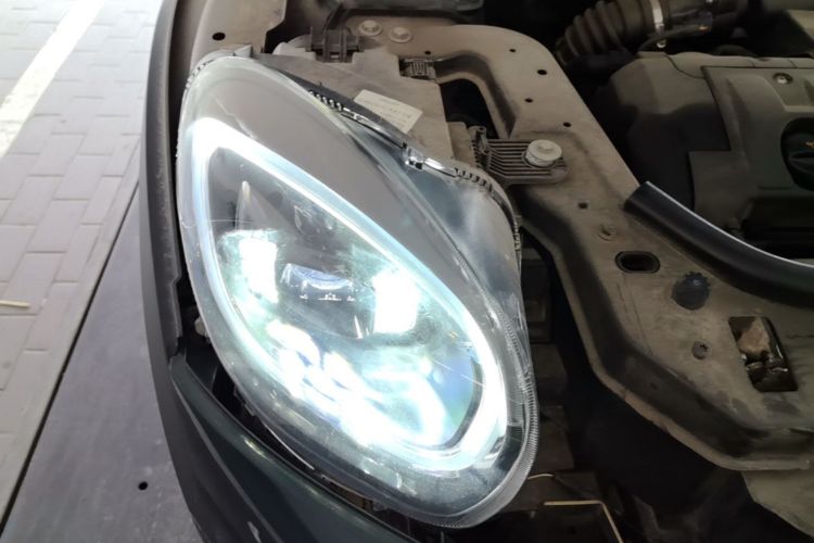 Used MINI Countryman 2013 1.6T COOPER ALL4 Fun Right Front Headlight