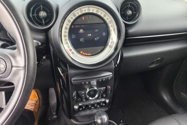 Used MINI Countryman 2013 1.6T COOPER ALL4 Excitement Audio And AC Panel
