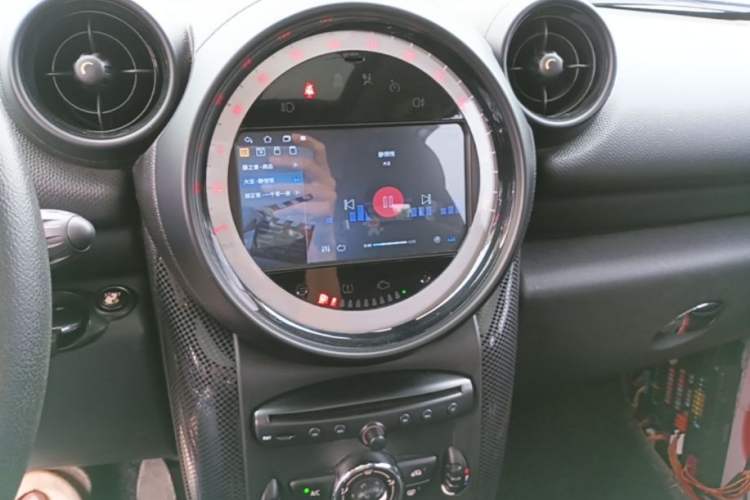 Used MINI Countryman 2013 1.6T COOPER ALL4 Fun Audio And AC Panel