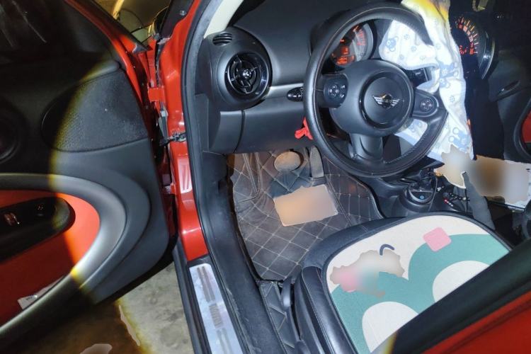 Used MINI Countryman 2013 1.6T COOPER ALL4 Fun Driver Seat