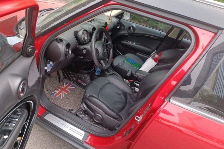 Used MINI Countryman 2013 1.6T COOPER ALL4 Excitement Driver Seat