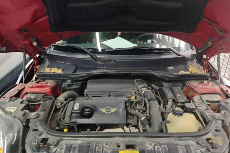 Used MINI Countryman 2013 1.6T COOPER ALL4 Fun Engine Bay