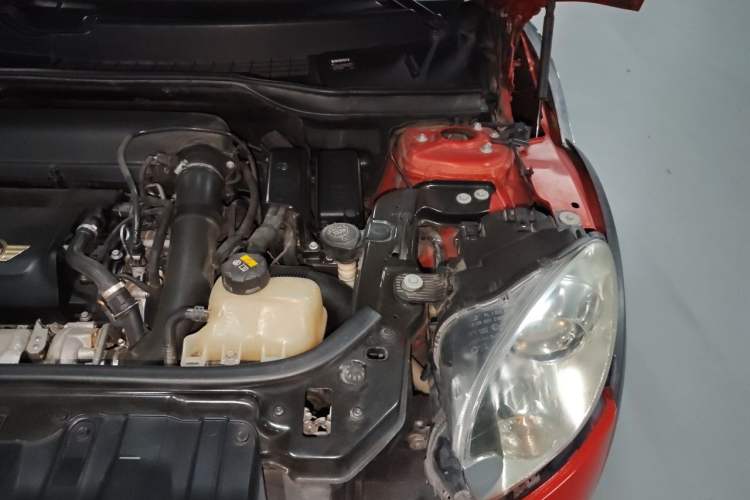 Used MINI Countryman 2013 1.6T COOPER ALL4 Fun Engine Bay Left