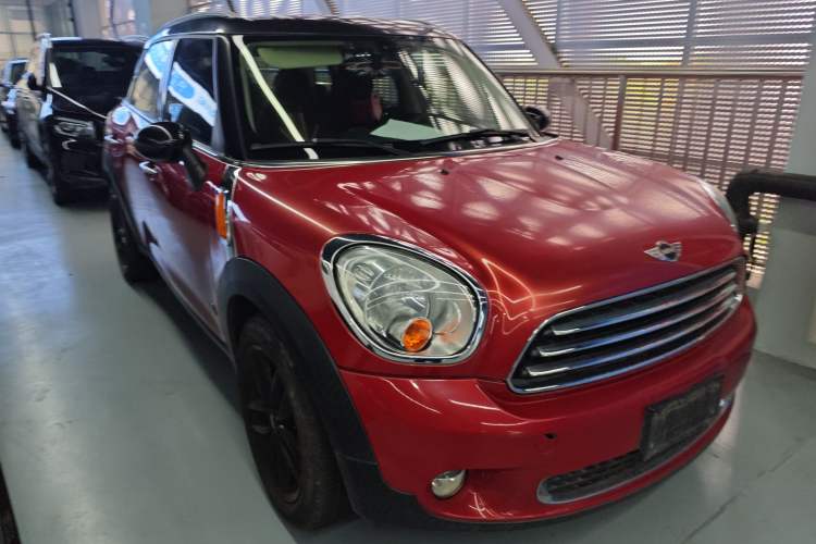 Used MINI Countryman 2013 1.6T COOPER ALL4 Fun Front Right 45 Deg