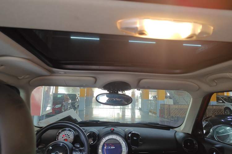 Used MINI Countryman 2013 1.6T COOPER S ALL4 Ski Edition Headliner