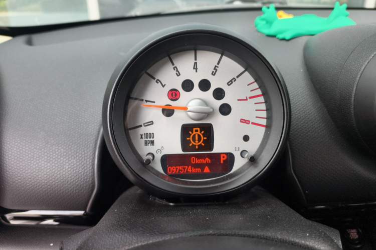 Used MINI Countryman 2013 1.6T COOPER ALL4 Excitement Instrument Cluster