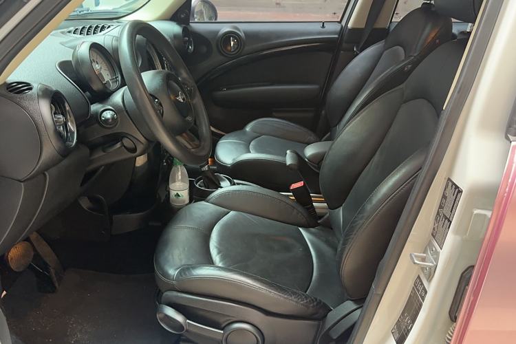 Used MINI Countryman 2013 1.6T COOPER ALL4 Excitement Interior 1