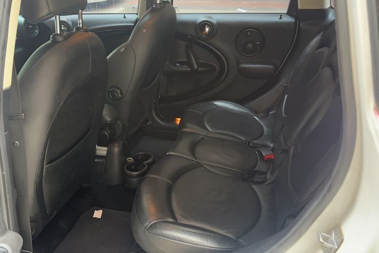 Used MINI Countryman 2013 1.6T COOPER ALL4 Excitement Interior 2