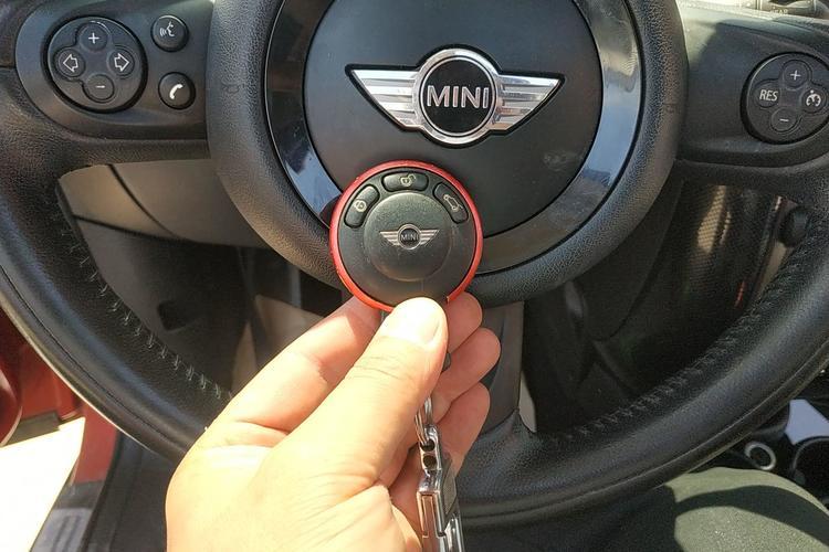 Used MINI Countryman 2013 1.6T COOPER ALL4 Fun Interior 3