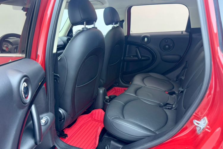 Used MINI Countryman 2013 1.6T COOPER ALL4 Excitement Interior 3