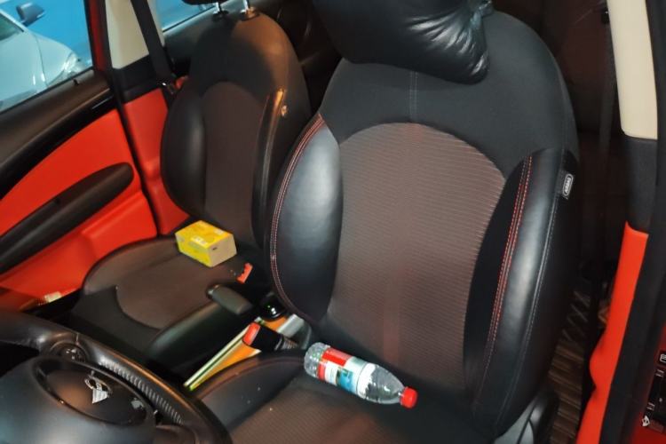 Used MINI Countryman 2013 1.6T COOPER ALL4 Fun Left Front Seat