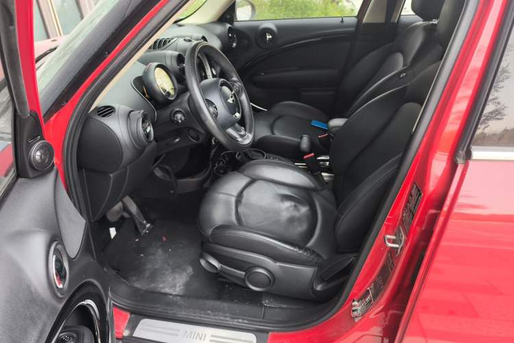 Used MINI Countryman 2013 1.6T COOPER ALL4 Excitement Left Front Seat
