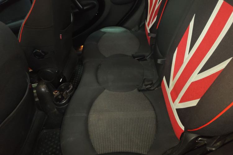 Used MINI Countryman 2013 1.6T COOPER ALL4 Fun Left Rear Seat
