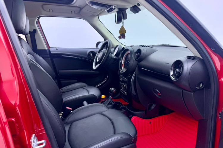 Used MINI Countryman 2013 1.6T COOPER ALL4 Excitement Right Front Seat