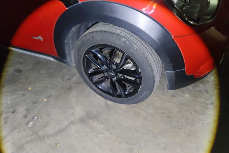 Used MINI Countryman 2013 1.6T COOPER ALL4 Fun Right Front Wheel Hub