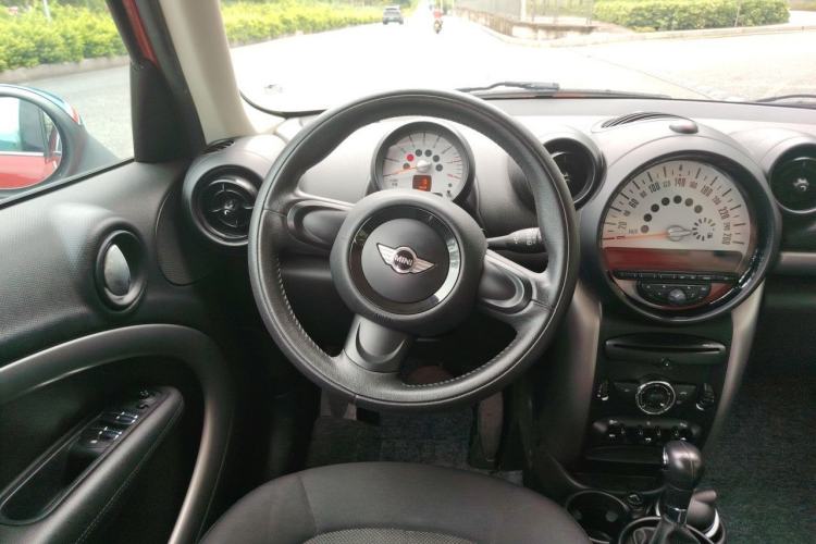 Used MINI Countryman 2013 1.6T COOPER ALL4 Fun Steering Wheel