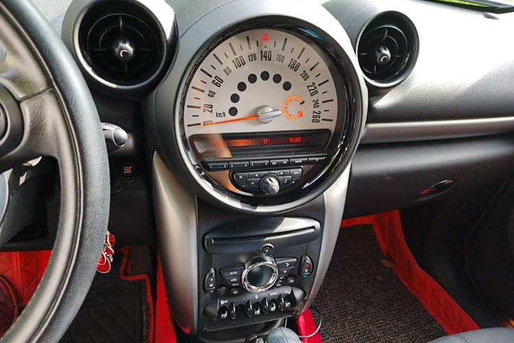 Used MINI Countryman 2013 1.6T COOPER ALL4 Fun Audio And AC Panel