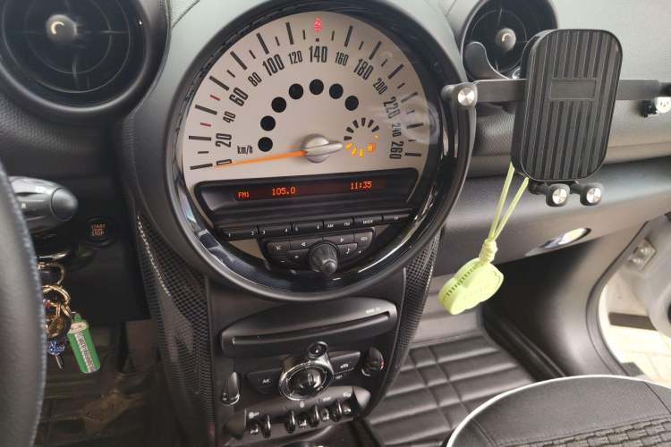 Used MINI Countryman 2013 1.6T COOPER ALL4 Fun Audio And AC Panel