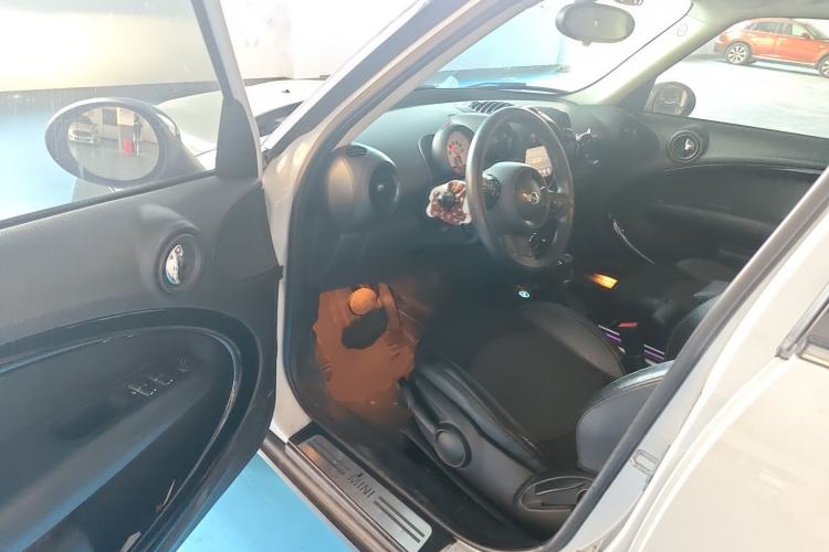 Used MINI Countryman 2013 1.6T COOPER ALL4 Fun Driver Seat