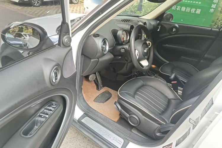 Used MINI Countryman 2013 1.6T COOPER S ALL4 5-seater Custom Edition Driver Seat