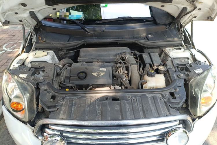 Used MINI Countryman 2013 1.6T COOPER ALL4 Fun Engine Bay