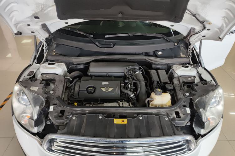 Used MINI Countryman 2013 1.6T COOPER ALL4 Excitement Engine Bay
