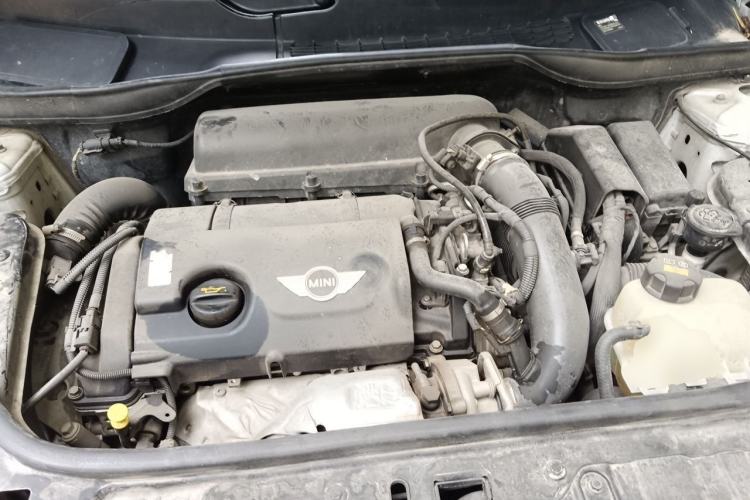 Used MINI Countryman 2013 1.6T COOPER S ALL4 Ski Edition Engine Bay