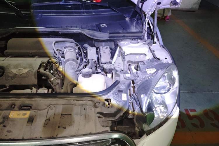 Used MINI Countryman 2013 1.6T COOPER ALL4 Excitement Engine Bay Left