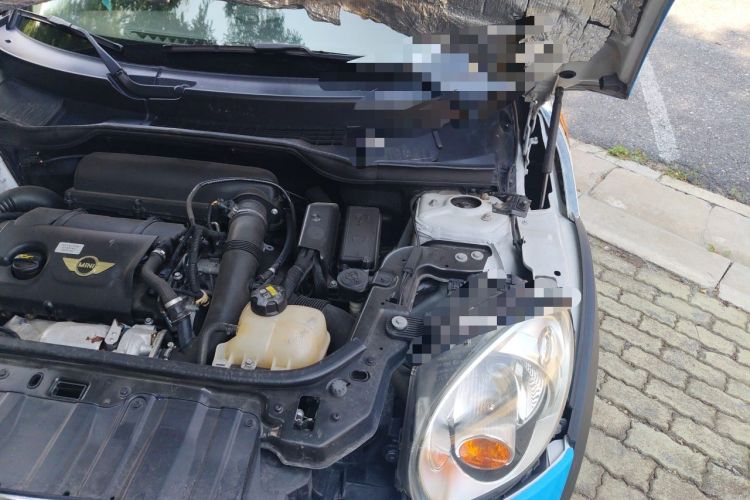 Used MINI Countryman 2013 1.6T COOPER ALL4 Fun Engine Bay Left