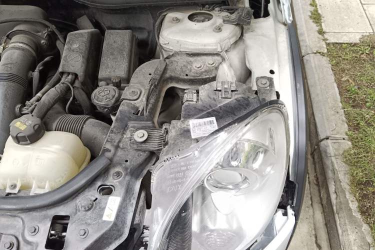 Used MINI Countryman 2013 1.6T COOPER S ALL4 Ski Edition Engine Bay Left