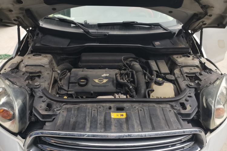 Used MINI Countryman 2013 1.6T COOPER ALL4 Excitement Engine Bay