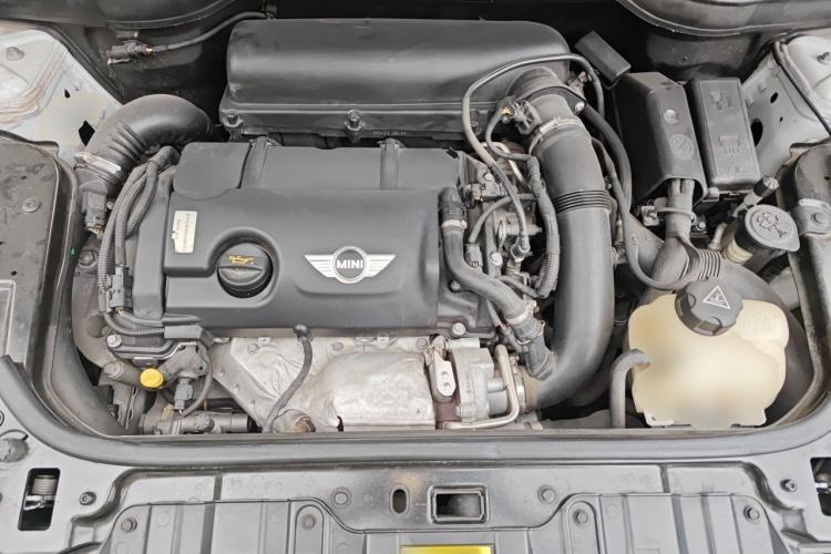 Used MINI Countryman 2013 1.6T COOPER S ALL4 Ski Edition Engine Bay