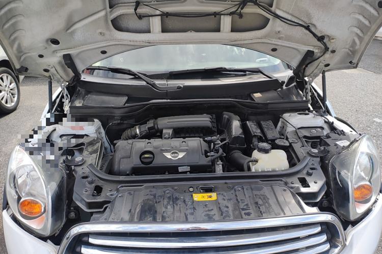 Used MINI Countryman 2013 1.6T COOPER ALL4 Fun Engine Bay