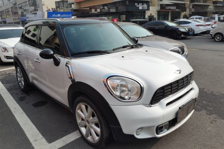Used MINI Countryman 2013 1.6T COOPER S ALL4 5-seater Custom Edition Exterior 2