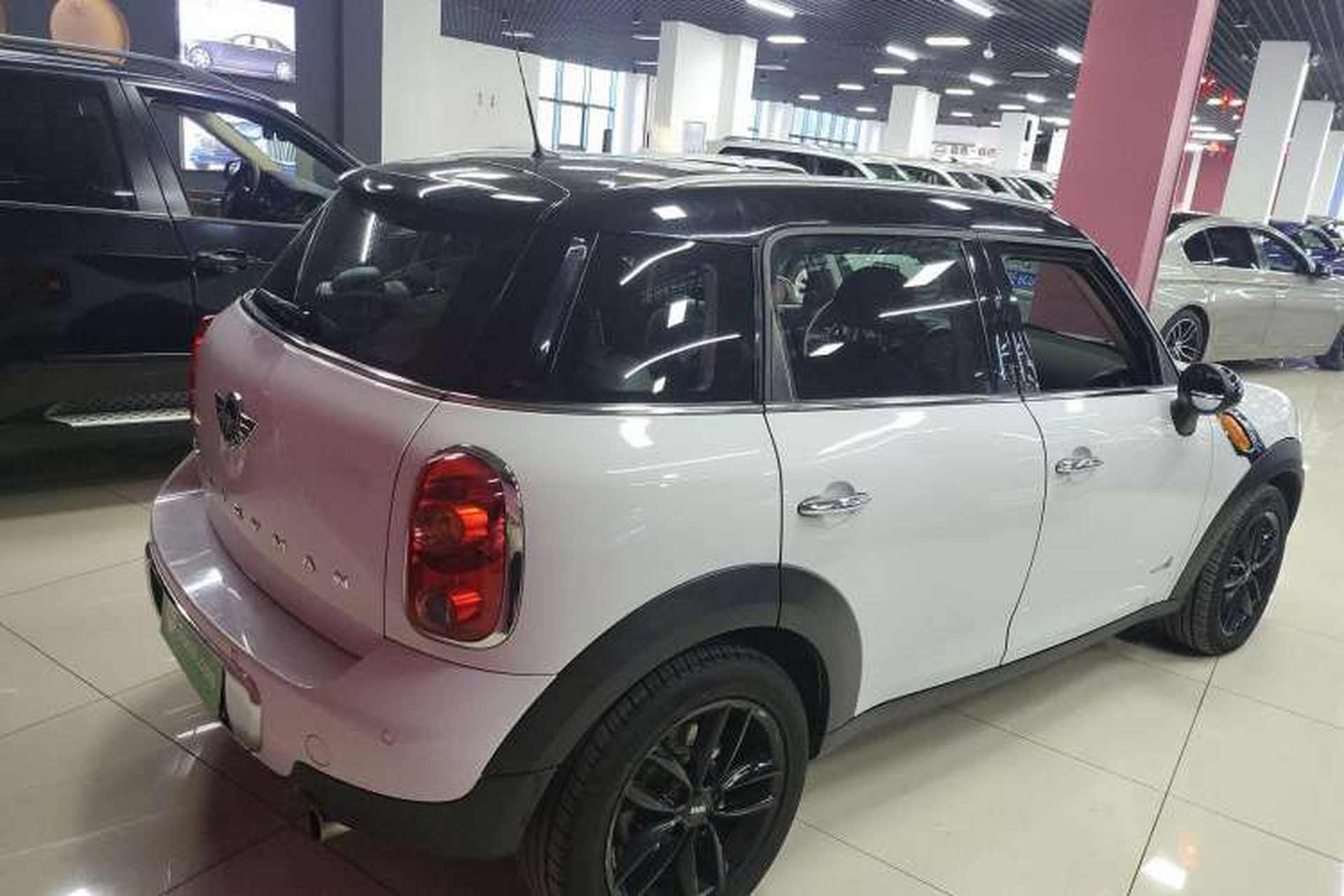 Used MINI Countryman 2013 1.6T COOPER ALL4 Fun Exterior 3
